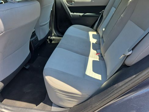 Used 2016 Toyota Corolla LE FWD image 11