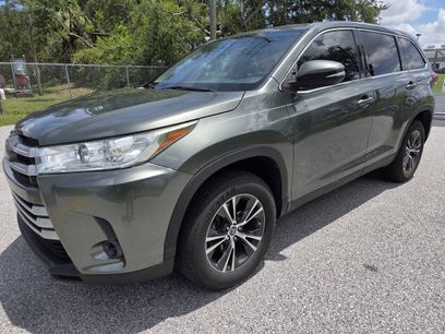 Used 2019 Toyota Highlander LE