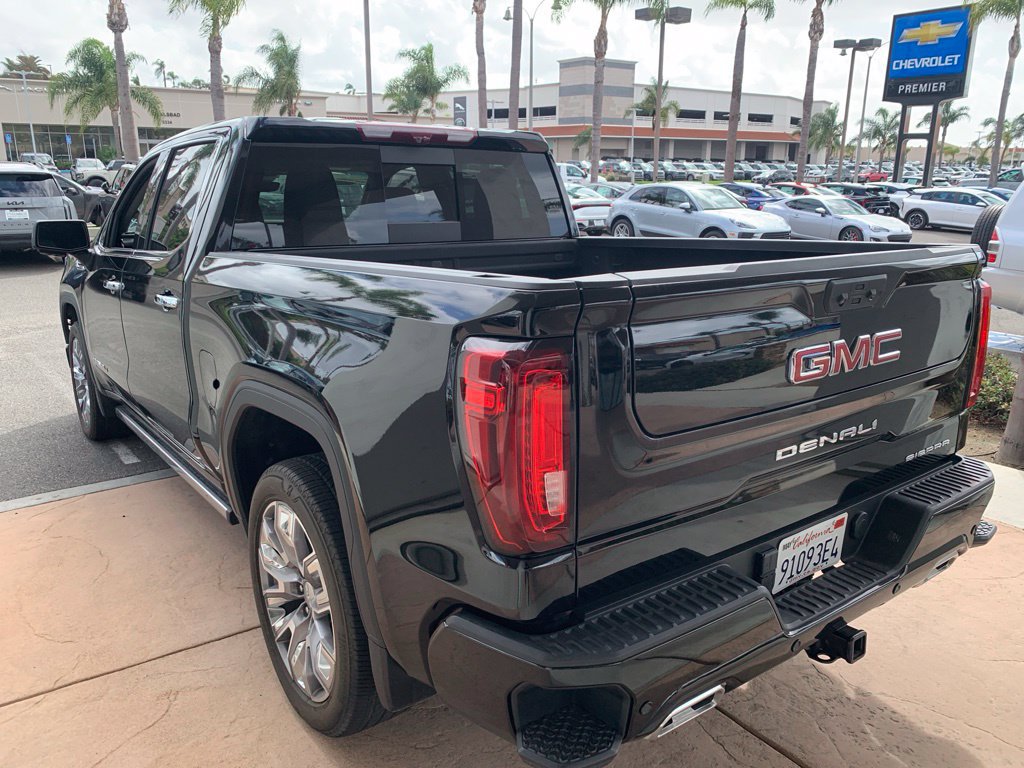 Used 2025 GMC Sierra 1500 Denali AWD/4WD image 8