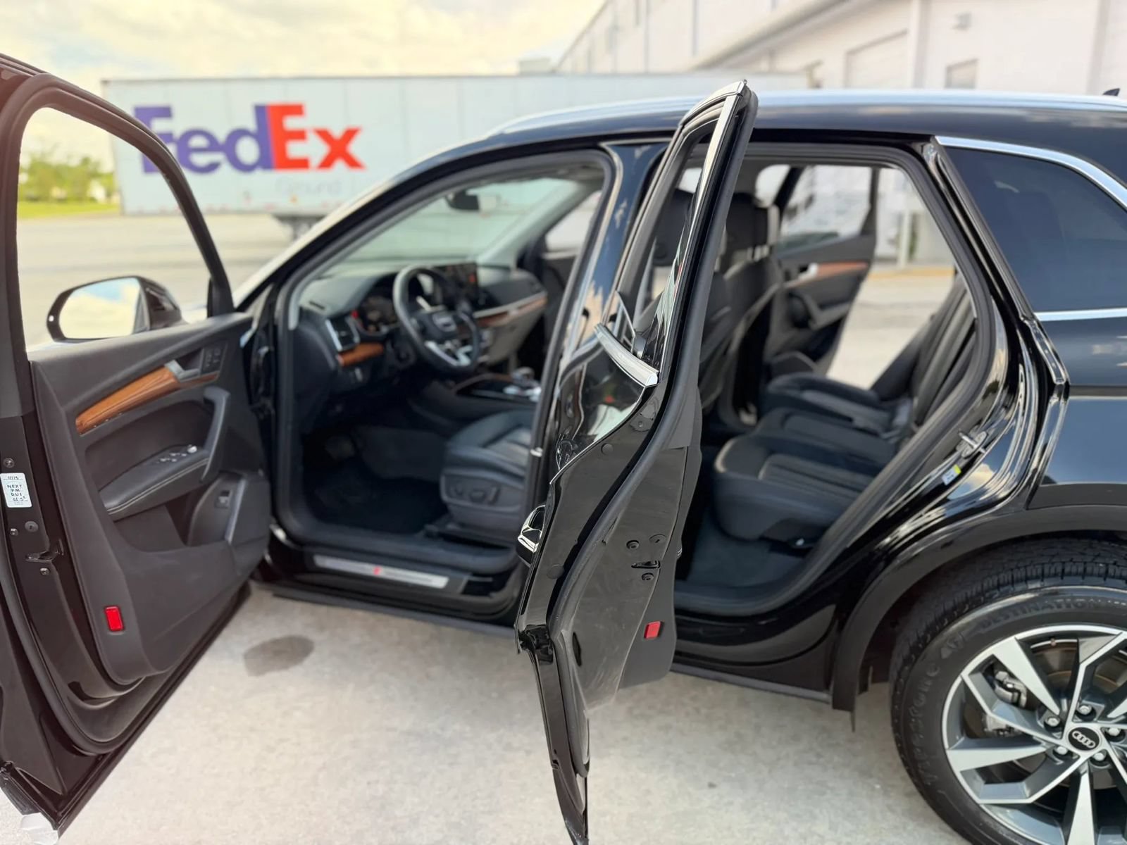 Used 2022 Audi Q5 2.0T Premium Plus AWD/4WD image 17