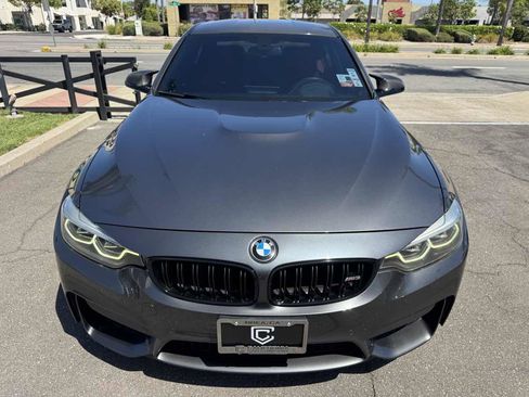 Used 2018 BMW M3 RWD image 11