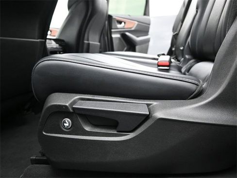 Used 2022 Acura MDX SH-AWD w/ Technology Package image 13