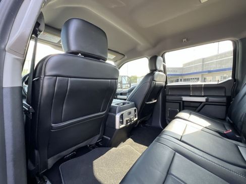 Used 2020 Ford F250 Lariat w/ Lariat Ultimate Package AWD/4WD image 27