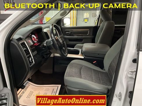 Used 2017 RAM 1500 Classic SLT w/ SLT Plus D←cor Group image 11