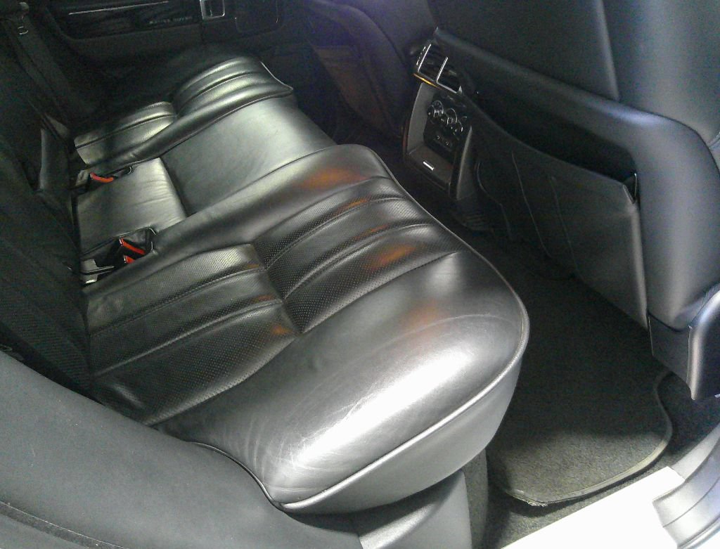 Used 2012 Land Rover Range Rover Supercharged AWD/4WD image 25