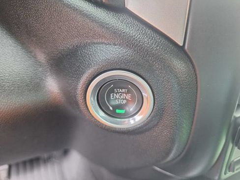 Used 2020 Chevrolet Silverado 1500 LT Trail Boss AWD/4WD image 23