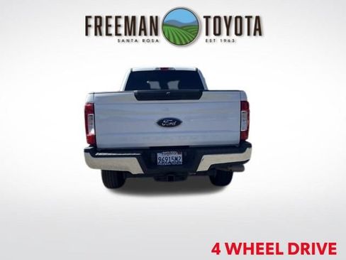 Used 2019 Ford F250 XLT AWD/4WD image 6