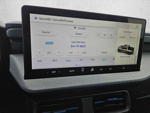 New 2025 Ford Maverick XLT FWD image 12