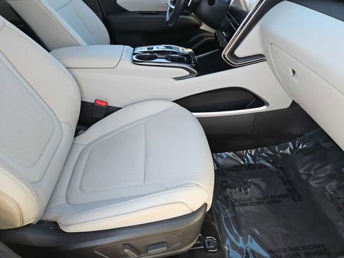 Used 2024 Hyundai Tucson Limited image 23