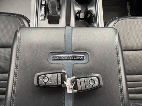 Used 2024 Ford F150 Platinum AWD/4WD image 39