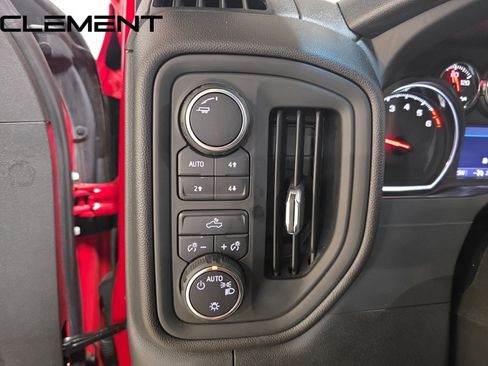 Used 2021 Chevrolet Silverado 1500 Custom Trail Boss w/ Safety Confidence Package image 12