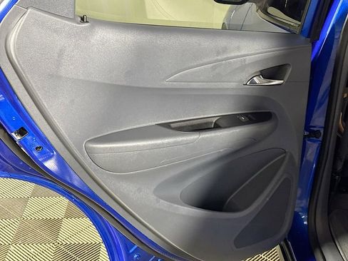 Used 2020 Chevrolet Bolt LT image 17