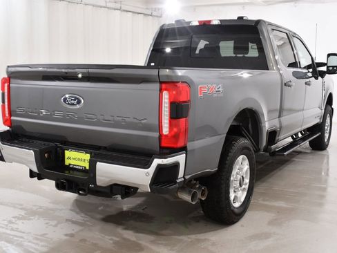 New 2026 Ford F250 XLT w/ XLT Premium Package AWD/4WD image 12