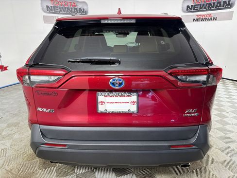 Used 2024 Toyota RAV4 XLE Premium w/ Weather Package AWD/4WD image 5