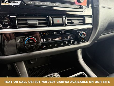 Used 2025 Nissan Pathfinder SV image 28