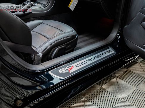 Used 2013 Chevrolet Corvette 427 w/ Z06 Carbon Fiber Package image 72