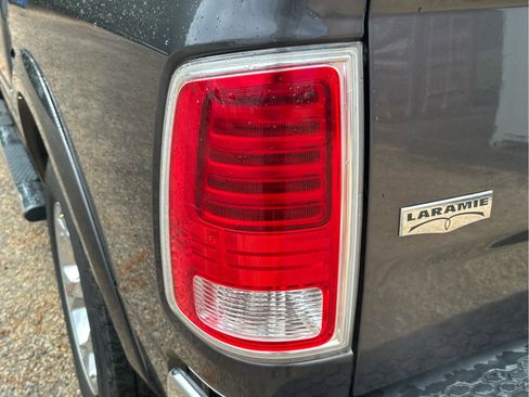 Used 2017 RAM 1500 Laramie w/ Protection Group image 17