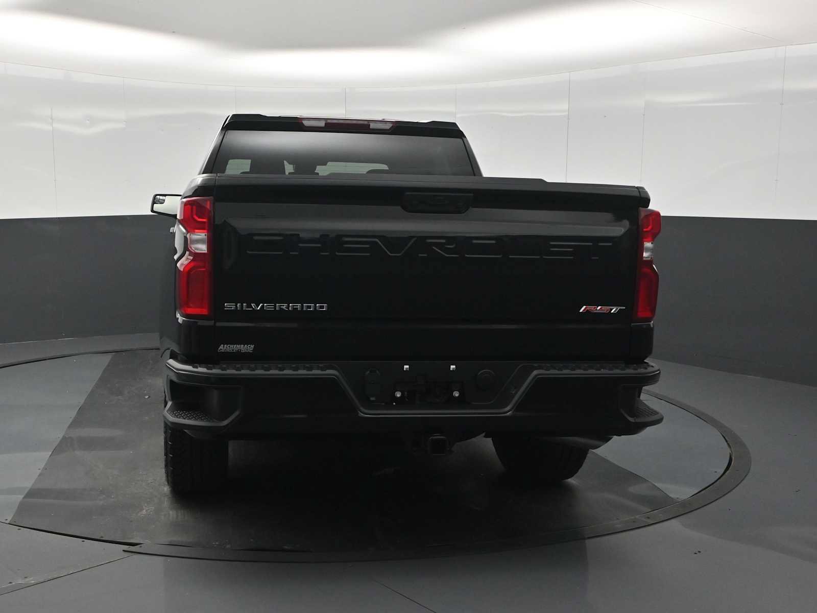 New 2026 Chevrolet Silverado 1500 RST w/ RST Select Package AWD/4WD image 7