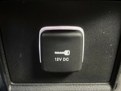 Used 2024 Jeep Compass Latitude AWD/4WD image 14