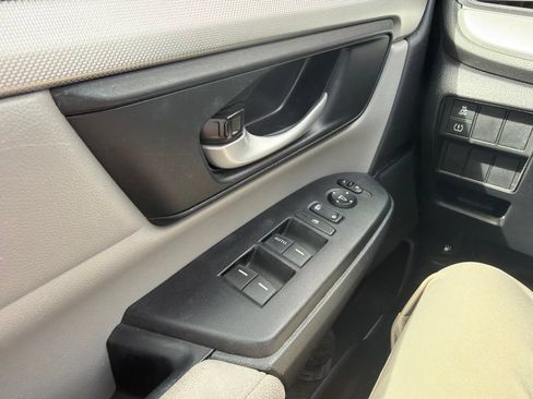 Used 2019 Honda CR-V LX image 24