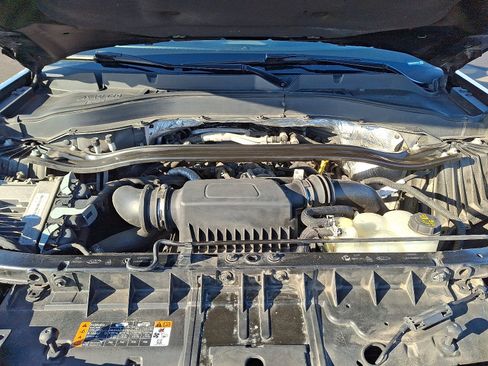 Used 2020 Ford Explorer Platinum w/ Premium Technology Package image 31