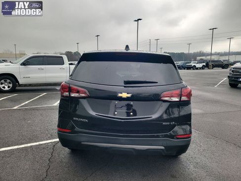 Used 2022 Chevrolet Equinox LT image 4
