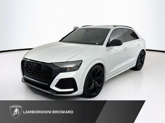 Used 2023 Audi RS Q8 w/ Black Optic Package AWD/4WD video 1