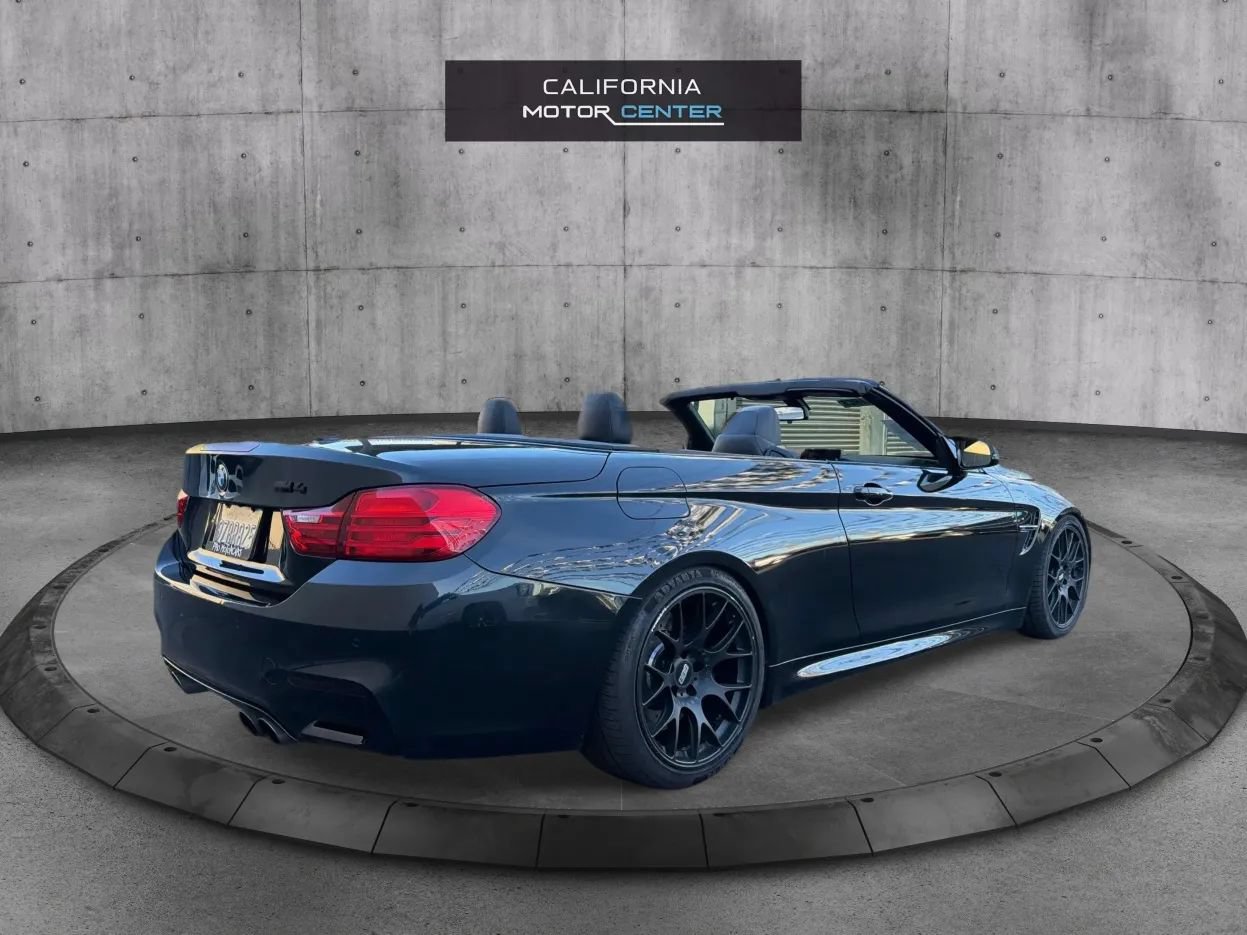 Used 2015 BMW M4 Convertible w/ Executive Package RWD image 5