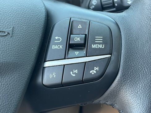 Used 2020 Ford Escape SEL FWD image 21