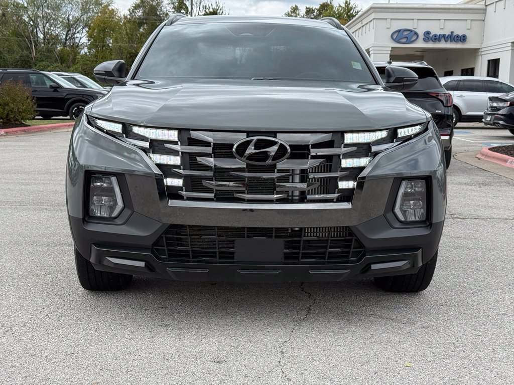 Used 2024 Hyundai Santa Cruz XRT AWD/4WD image 2