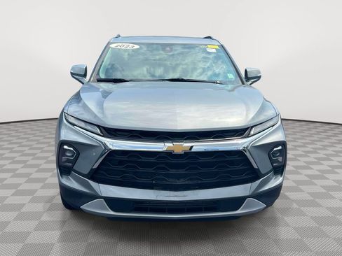 Used 2023 Chevrolet Blazer LT AWD/4WD image 2