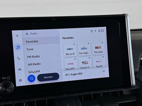 Used 2024 Toyota RAV4 LE image 21