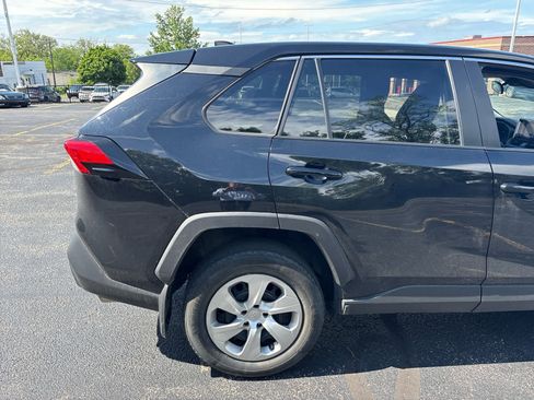 Used 2023 Toyota RAV4 LE FWD image 16