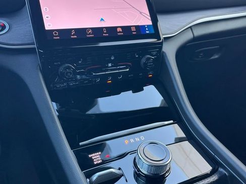 New 2025 Jeep Grand Cherokee L Limited w/ Trailer Tow Package image 15