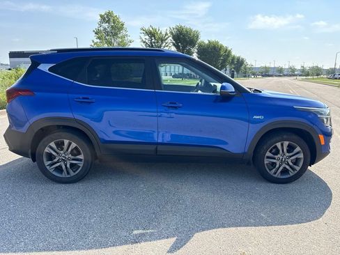 Used 2022 Kia Seltos S AWD/4WD image 15