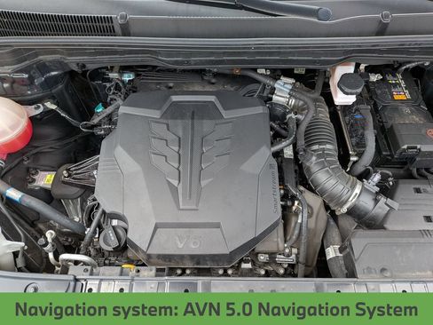 Used 2025 Kia Carnival FWD image 14