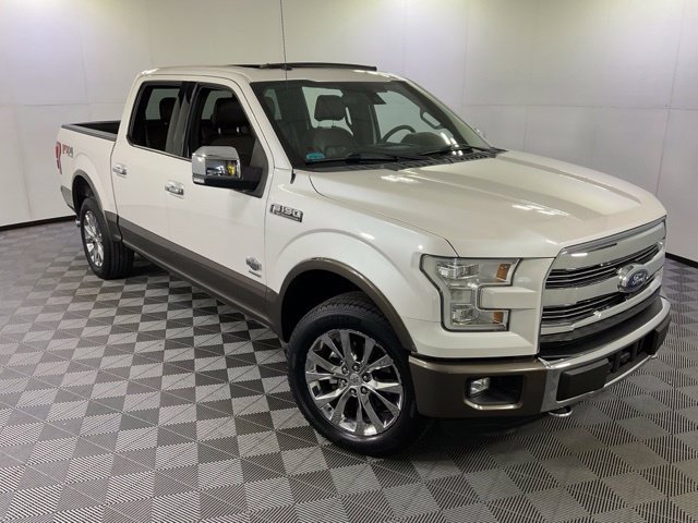 Used 2016 Ford F150 King Ranch w/ Equipment Group 601A Luxury AWD/4WD image 48