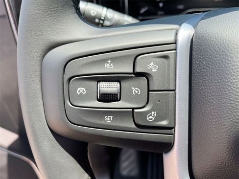 New 2025 GMC Sierra 1500 SLE w/ Preferred Package image 30