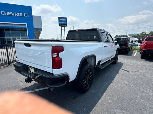 Used 2024 Chevrolet Silverado 2500 Custom w/ Custom Convenience Package AWD/4WD image 6