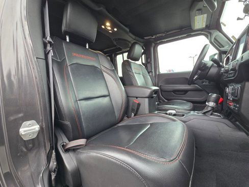 Used 2021 Jeep Wrangler Unlimited Rubicon w/ Dual Top Group image 12