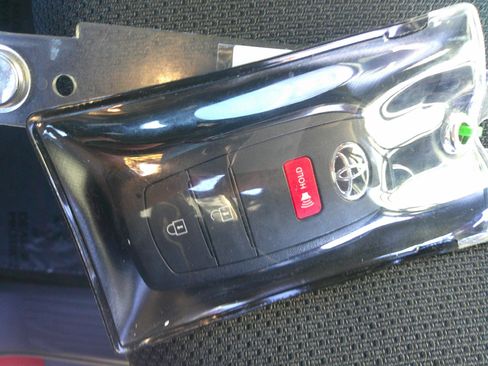 Used 2025 Toyota 4Runner TRD Off-Road image 36