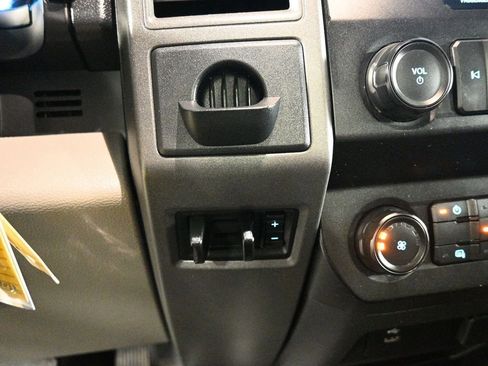 Used 2021 Ford F550 2WD Regular Cab Super Duty image 18