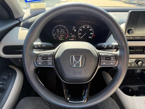 Used 2024 Honda HR-V LX image 12
