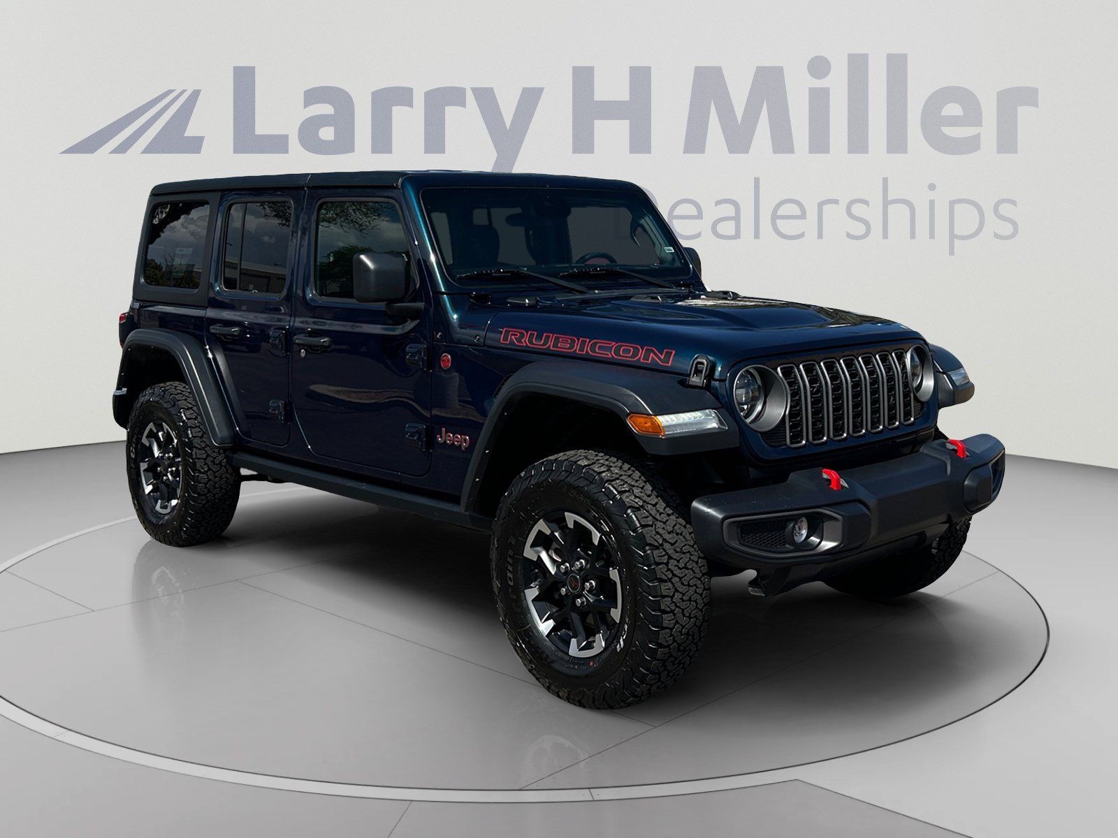 Used 2025 Jeep Wrangler Unlimited Rubicon AWD/4WD image 7