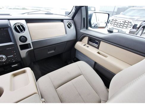 Used 2014 Ford F150 XLT w/ Equipment Group 301A Mid RWD image 10