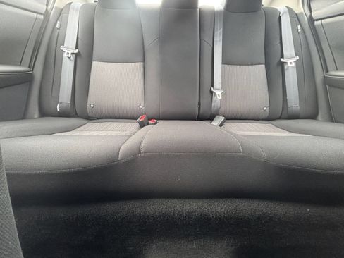 Used 2025 Nissan Sentra SV FWD image 35