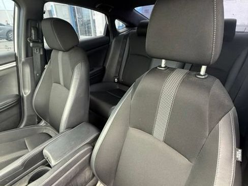 Used 2021 Honda Civic Sport image 6