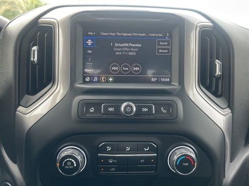 Used 2022 Chevrolet Silverado 1500 W/T w/ Trailering Package image 10