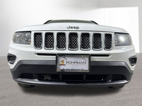 Used 2017 Jeep Compass High Altitude image 24