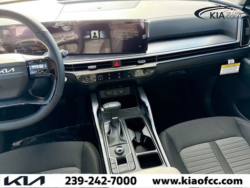 New 2026 Kia Sorento LX image 18